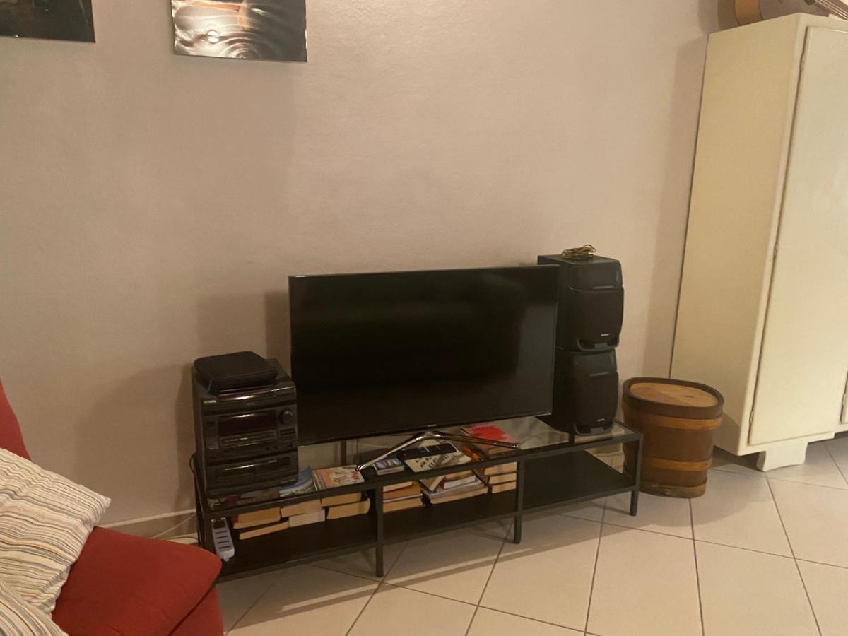 דירות לוקה Casa Amorino מראה חיצוני תמונה